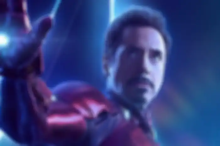 Robert Downey Jr. sebagai Iron Man
