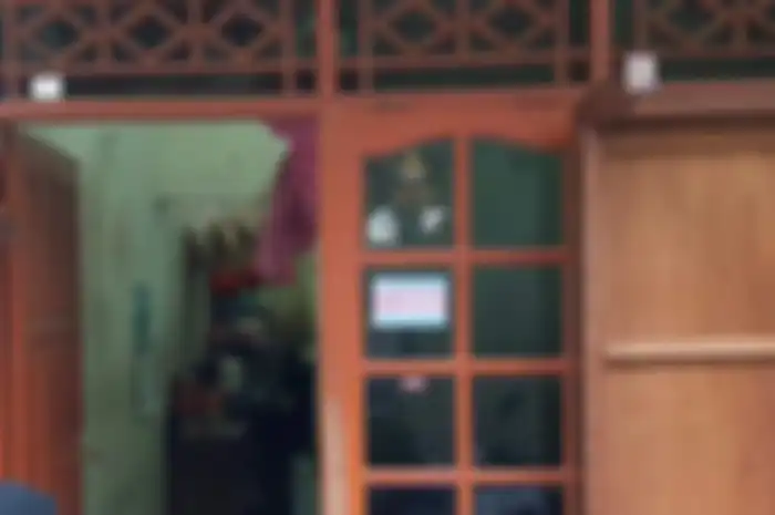 Kediaman SK, istri pelaku yang aniaya anak sendiri hingga tewas