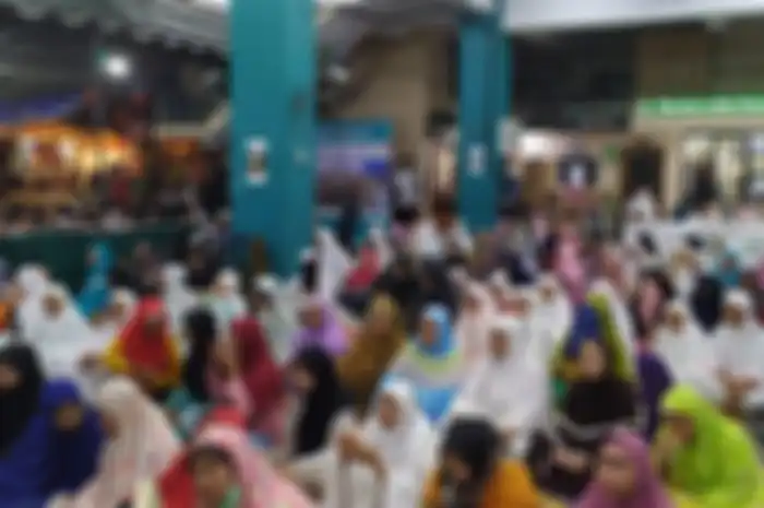 Jamaah salat tarawih masjid Jogokariyan.