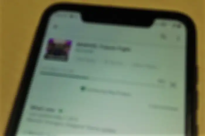 Ilustrasi update aplikasi di smartphone