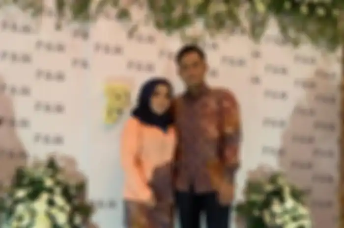 Muzdalifah dan Fadel Islami.