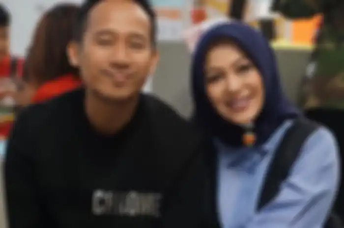 Denny Cagur dan Istrinya, Shanty. 