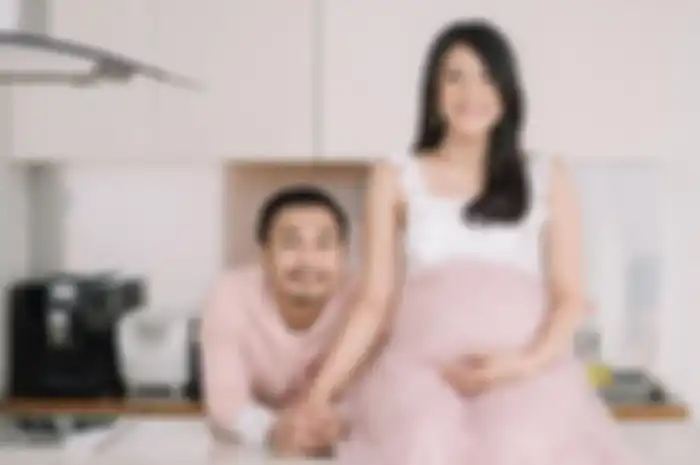 Raditya Dika, Anissa Aziza