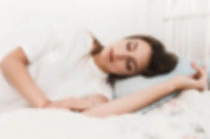 Tidur malam bisa bikin cepat langsing, asal waktu tidur mengikuti anjuran ini