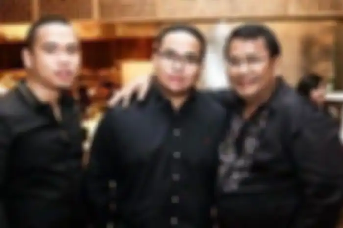 Anak Hotman Paris 