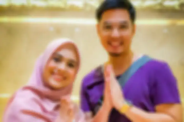 Nycta Gina, Rizky Kinos