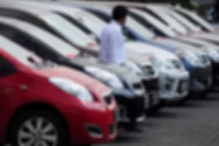 Menyewa mobil untuk liburan bisa jadi pilihan
