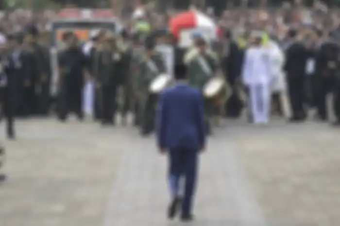 Peti Jenzah Ani Yudhoyono di TMPN Kalibata (Nova Wahyudi/Antara Foto)