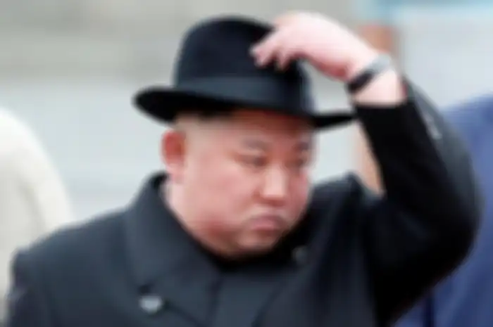 Pemimpin Korea Utara, Kim Jong Un dikabarkan telah melarikan diri dari ibukota Pyongyang karena wabah virus corona