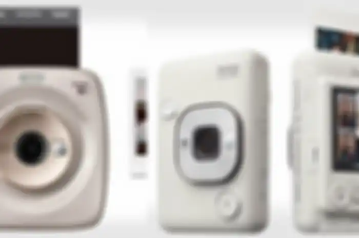 Kolase Instax SQ20 dan Instax mini LiPlay