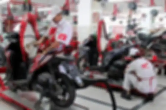 Ilustrasi servis motor