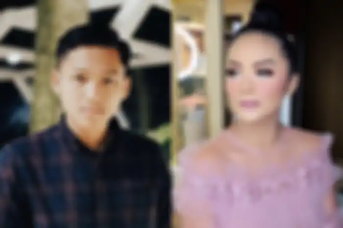 Krisdayanti dan Azriel