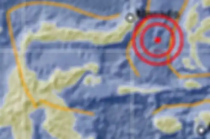 Gempa bermagnitudo 7.0 dan berpotensi tsunami mengguncang kawasan Ternate, Maluku Utara, Minggu (7/7/2019), pukul 22.08 WIB.  (dok BMKG) 