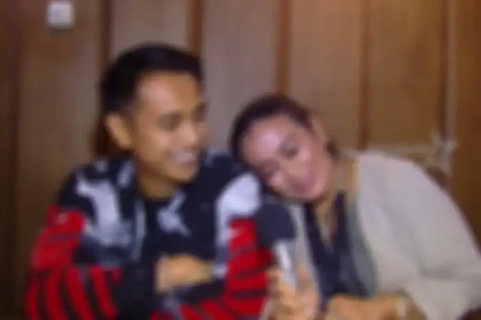 Ajun Perwira dan Jennifer Jill.