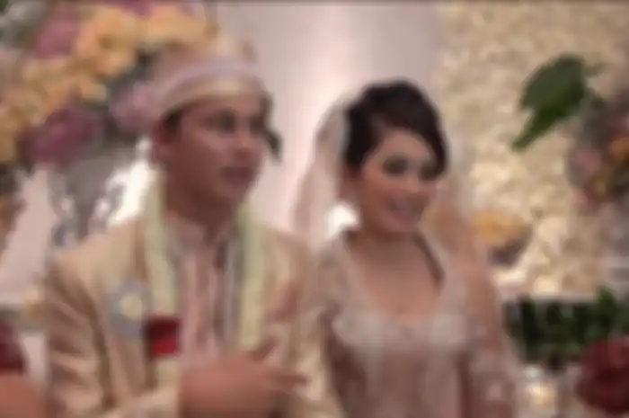 Andhika dan Ussy saat menikah tahun 2012