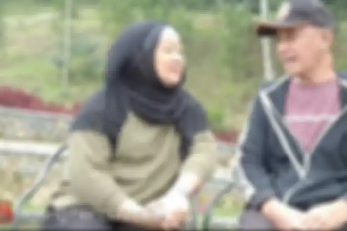 Agung Hercules dan istrinya, Mira Rahayu