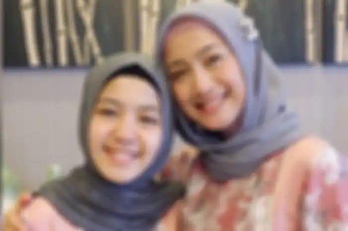 Desy Ratnasari & putrinya, Nasywa Nathania Hamzah