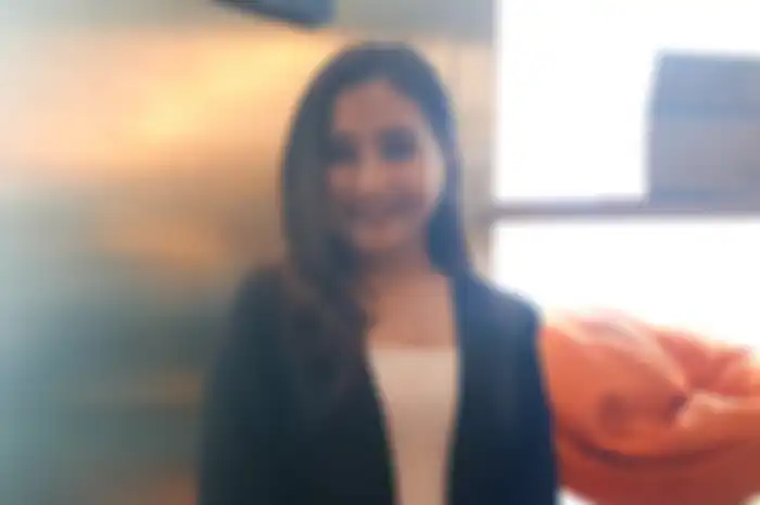 Prilly Latuconsina 