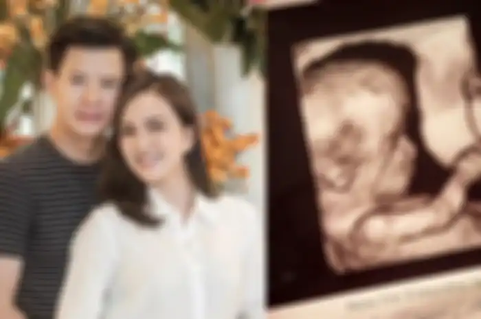 Kolase Shandy Aulia, suami dan anak dalam kandungan