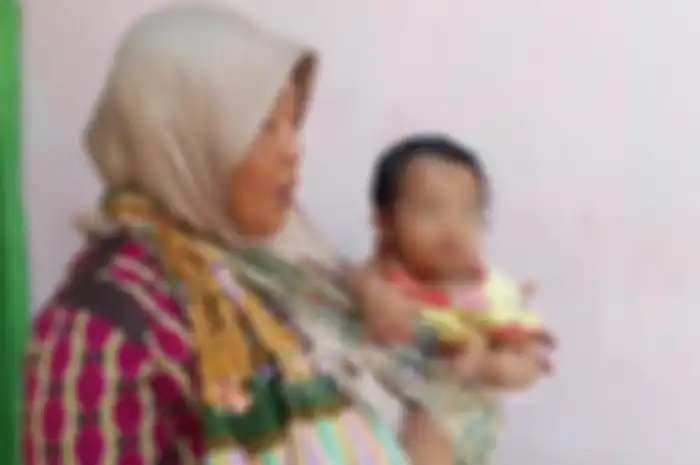Balita N bersama budenya
