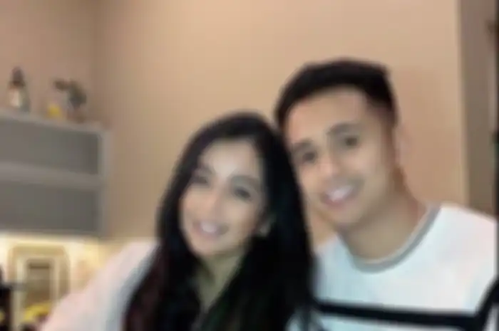 Ajun Perwira dan Jennifer Jill