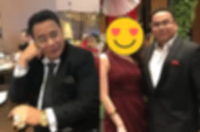 Wow, Hotman Paris sudah punya calon mantu? Inilah sosok Chen Giovani Soetanto, dara cantik yang dekat dengan Fritz Hutapea.