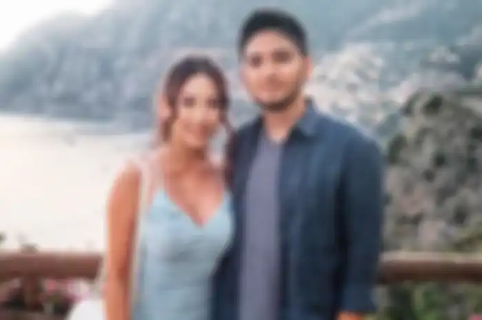Aditya Trihatmanto dan Kezia Toemion