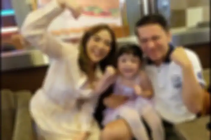 Gading Marten Selalu Terlihat Makan Sendirian, Warganet Dibuat Salah Fokus dengan Nyanyian Gempi, 'Ingin Balik Sama Gisel Ya?'