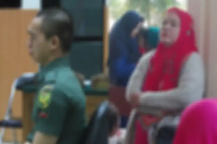 Prada DP menangis dituntut penjara seumur hidup.