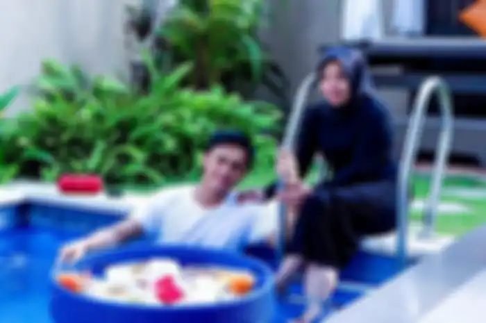 Muzdalifah dan Fadel Islami