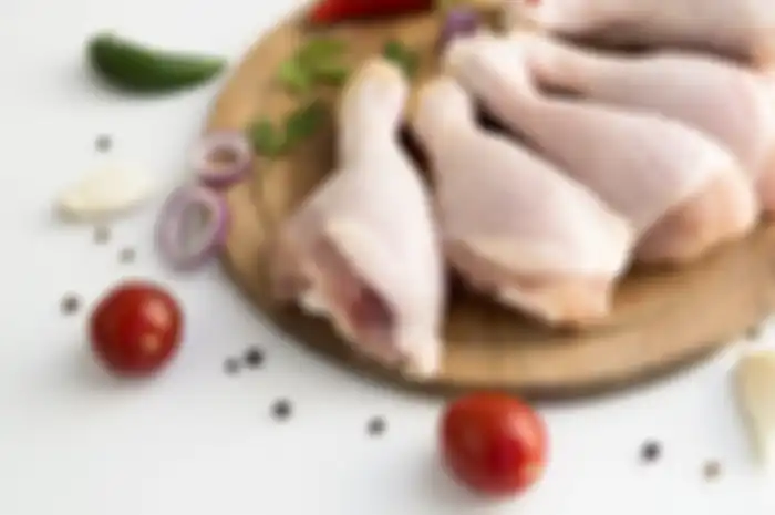 Daging ayam mentah