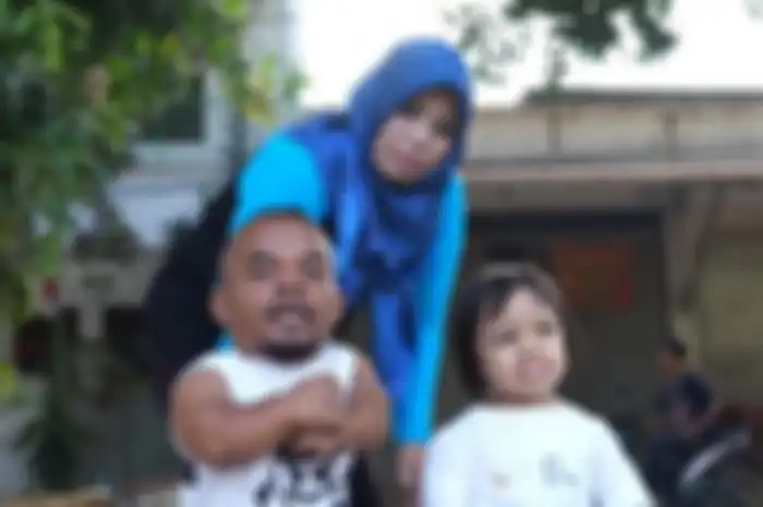 Kesetiaan Rina Angelina pada Ucok Baba