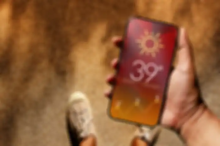 Ilustrasi handphone overheating