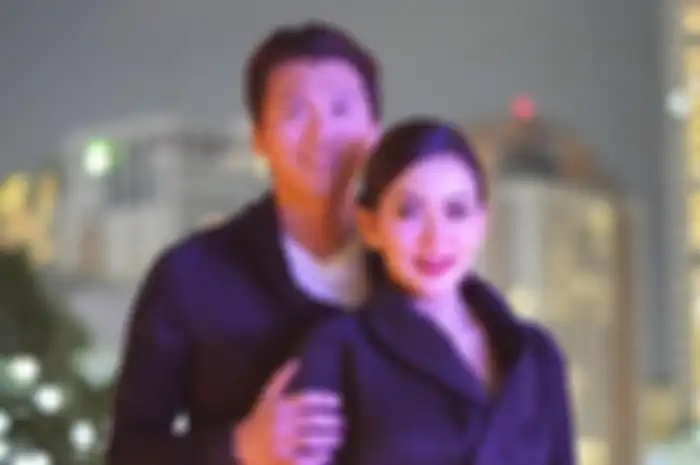 Syahrini dan Reino Barack