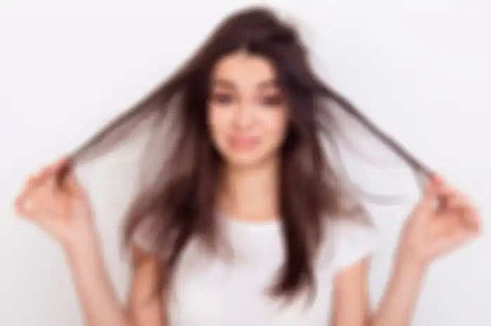 mengatasi rambut rontok