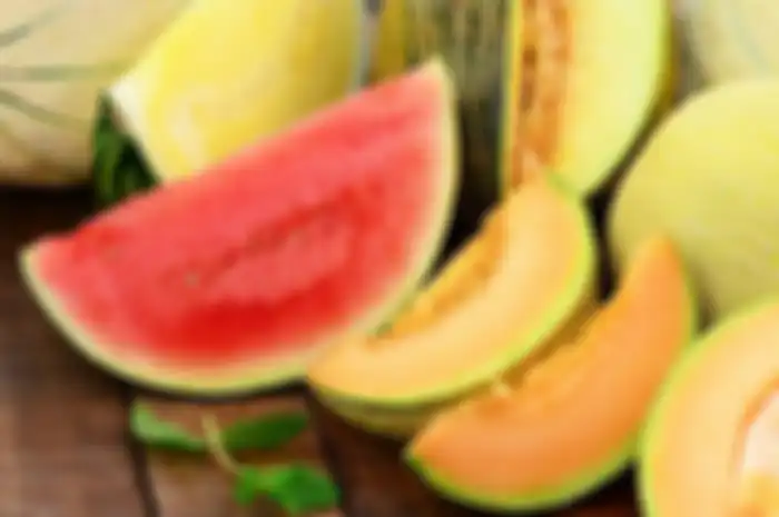 Buah melon dan semangka