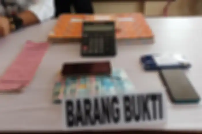 31 wanita yang dijadikan Pekerja Seks Komersial (PSK)  dipasarkan melalui jejaring sosial