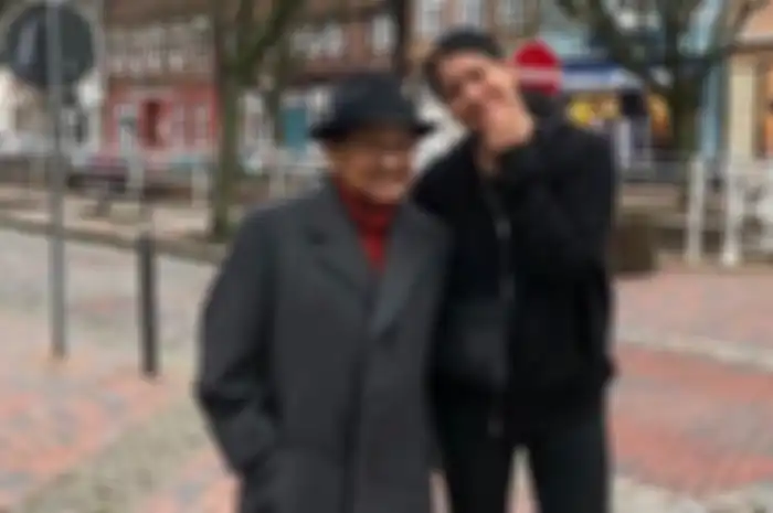 BJ Habibie dan Melanie Subono