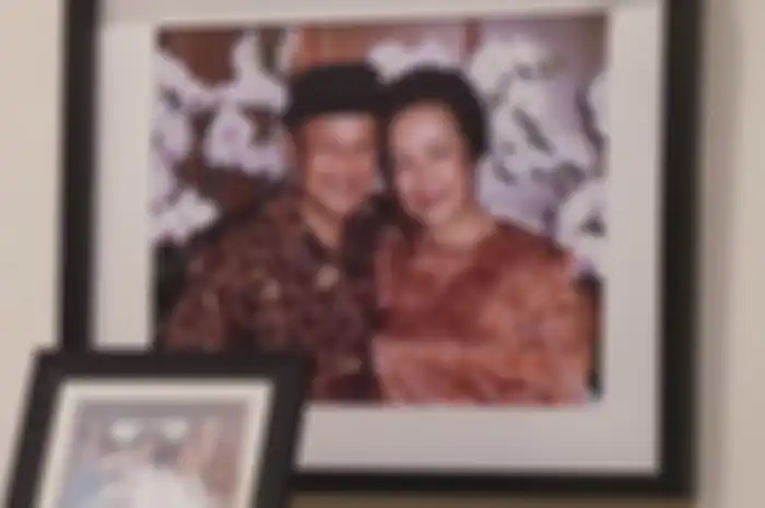 Foto BJ Habibie dan Ainun Habibie, yang terpajang di kediamannya yang berada di kawasan Kuningan, Jakarta Selatan. 