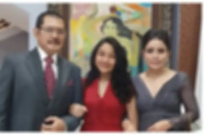 Khirani Trihatmodjo bareng Bambang Trihamodjo dan Mayangsari