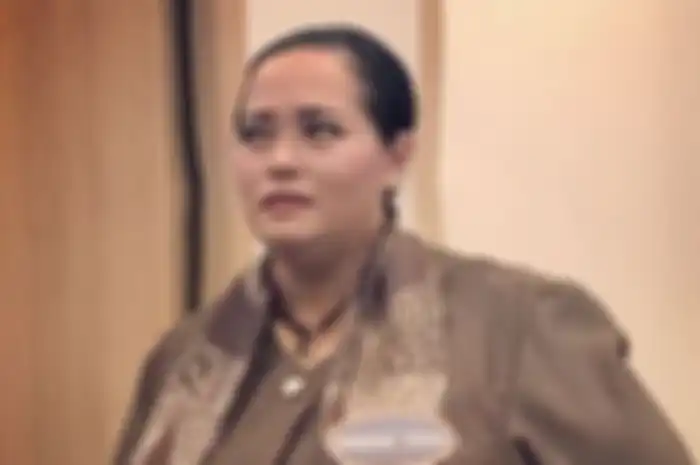 Mbak You membantah bahwa dirinya paranormal palsu.