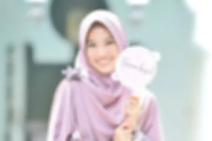 Alyssa S. kian mantap berhijrah