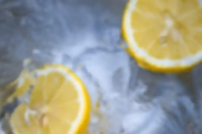 Lemon segar yang simapan manfaat kesehatan