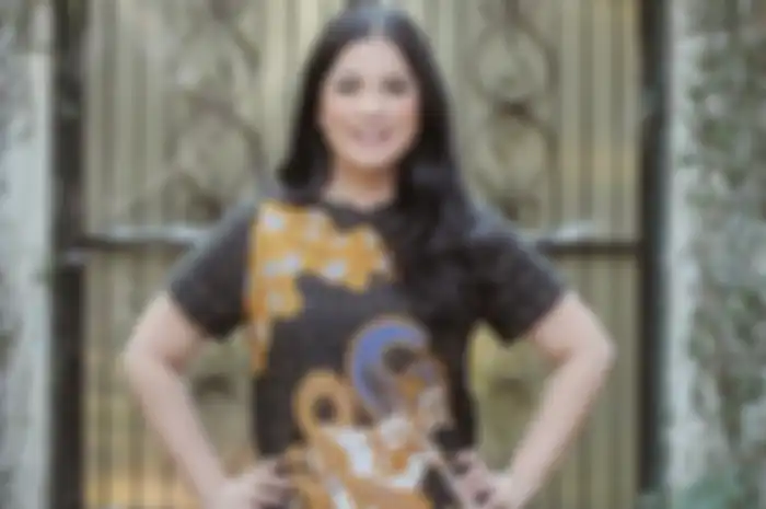 Melihat penampilan berisi Annisa Pohan dengan perut besar yang disebut-sebut tengah hamil anak kedua