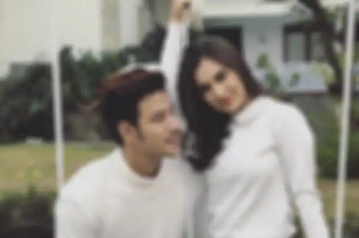 Ammar Zoni dan Irish Bella.