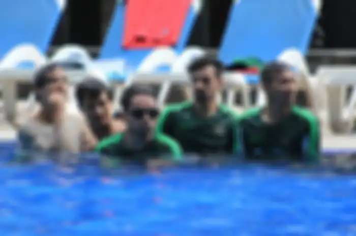Para pemain Timnas Indonesia ketika menjalani recovery training.