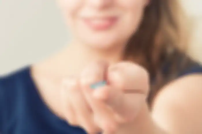 Cara yang Benar Merawat dan Menggunakan Soft Lens untuk Mata