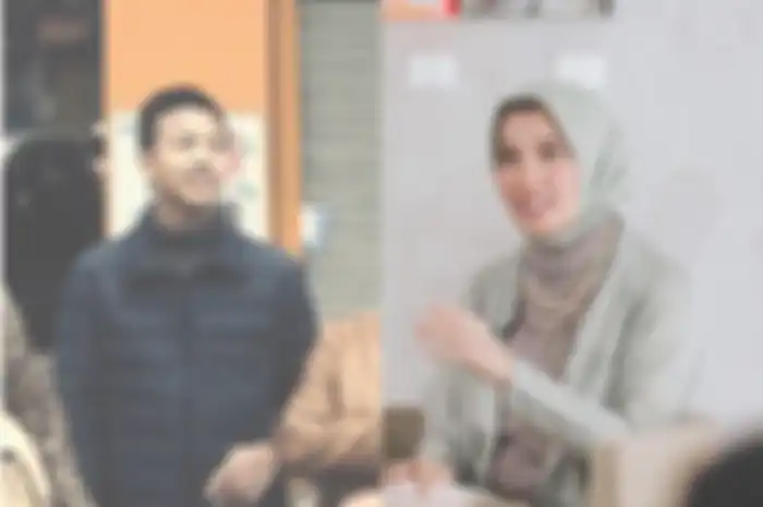 Asrzeti Bilbina dan putra sulungnya