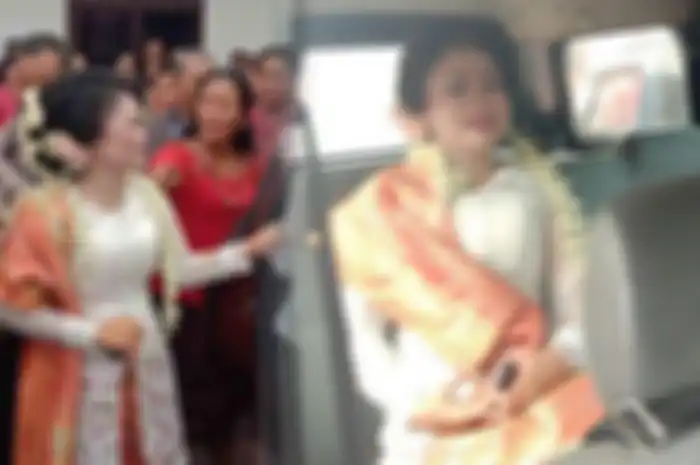 Bak Ketiban Karma Instan Usai Ngaku Ditinggal Mati Suami Demi Nikah Lagi, Wanita Ini Diseret Paksa Polisi Tepat Sesaat Sebelum Ucap Janji Suci, Calon Mertuanya Sampai Teriak Histeris: Penipu Dia!