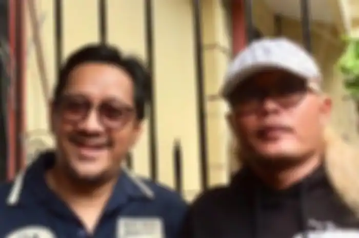 Andre Taulany dan Sule di Ditresnarkoba Polda Metro Jaya, Jakarta Pusat, Kamis (25/7/2019).